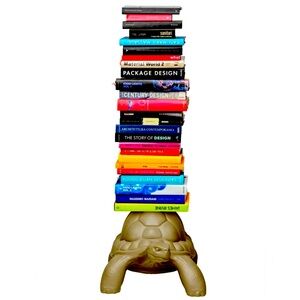 Qeeboo Turtle Carry Bookcase